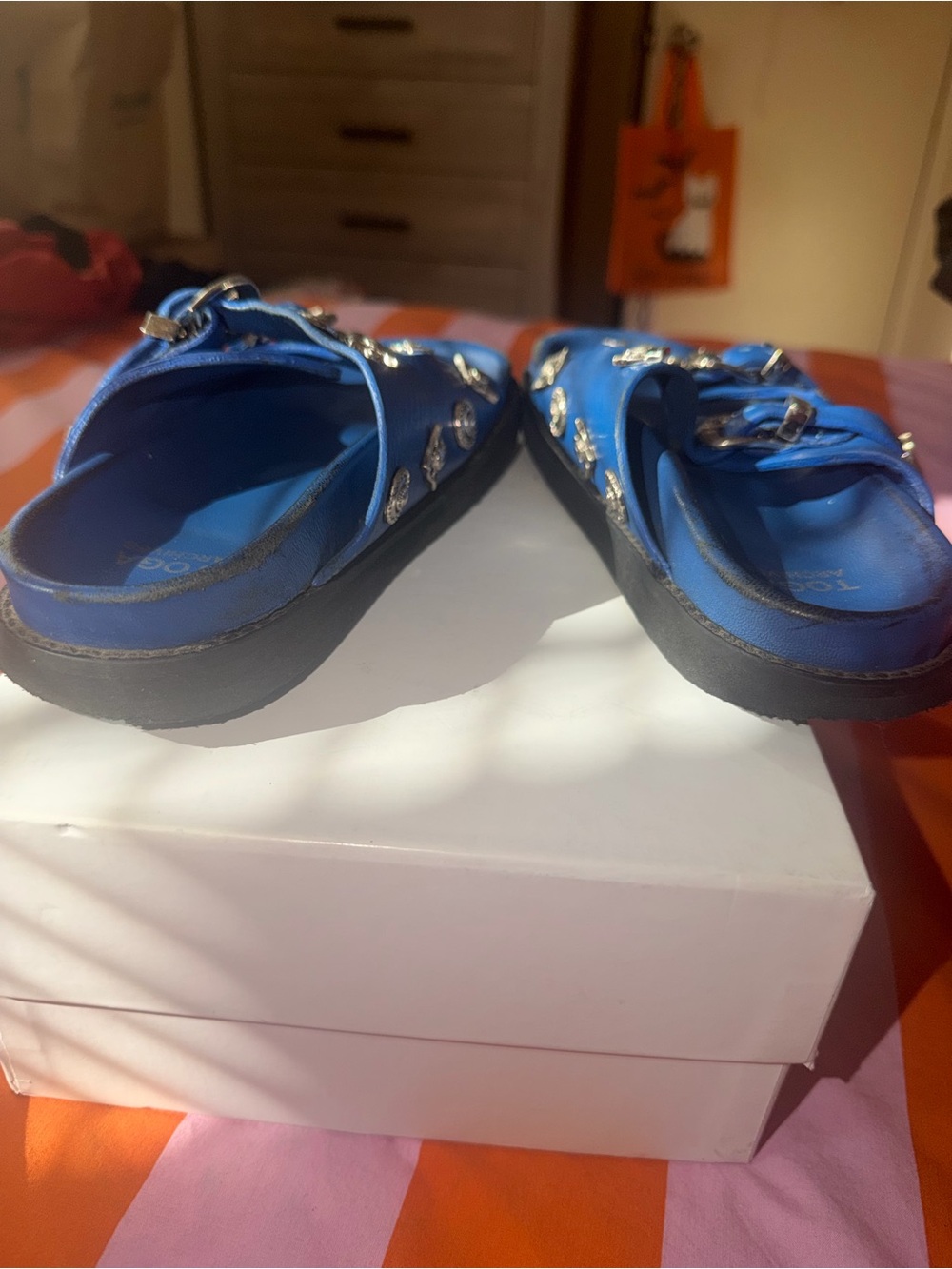 Girls Bright Blue Studded Kids Slide Sandals size 33 EU - Picture 6 of 7